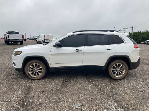Used 2022 Jeep Cherokee Latitude Lux AWD/4WD image 2