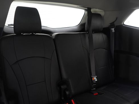 Used 2019 Buick Enclave Avenir w/ Avenir Technology Package image 12