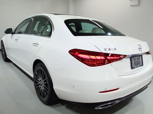 Certified 2025 Mercedes-Benz C 300 4MATIC Sedan image 16