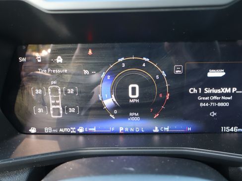 Used 2026 Chevrolet Colorado W/T w/ Advanced Trailering Package AWD/4WD image 22