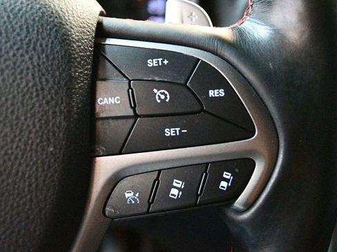 Used 2018 Jeep Grand Cherokee Trailhawk w/ Trailhawk Luxury Group image 41