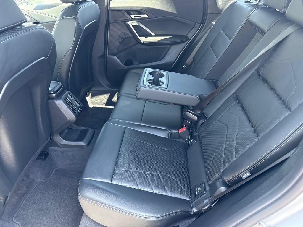 Used 2026 BMW X1 xDrive28i w/ Technology Package AWD/4WD image 18