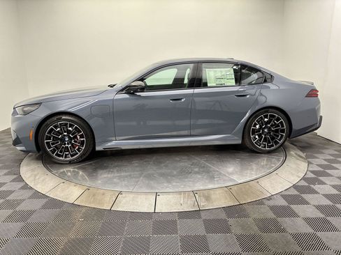 New 2027 BMW M5 w/ Carbon Package AWD/4WD image 16
