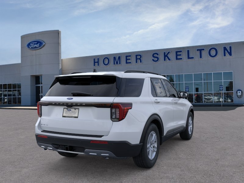 New 2026 Ford Explorer Active w/ Active Comfort Package RWD image 8