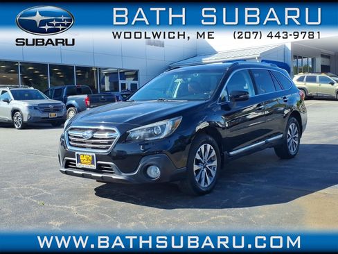 Used 2018 Subaru Outback 2.5i Touring AWD/4WD image 1