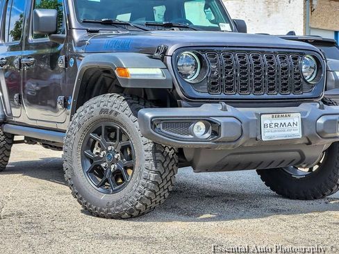 Used 2025 Jeep Wrangler Unlimited Sport S 4xe AWD/4WD image 4