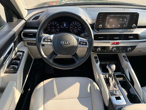 Used 2020 Kia Telluride S AWD/4WD image 24