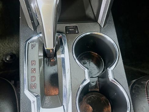 Used 2015 GMC Terrain SLT w/ Safety Package image 15