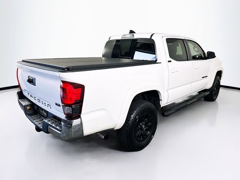 Used 2021 Toyota Tacoma SR5 image 9
