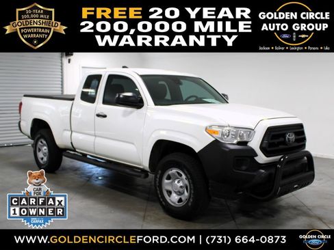 Used 2023 Toyota Tacoma SR image 1