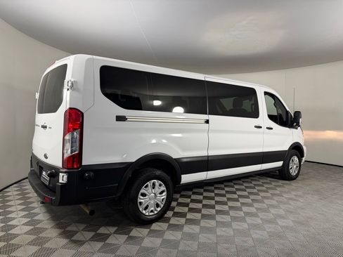 Used 2024 Ford Transit 350 XLT image 8