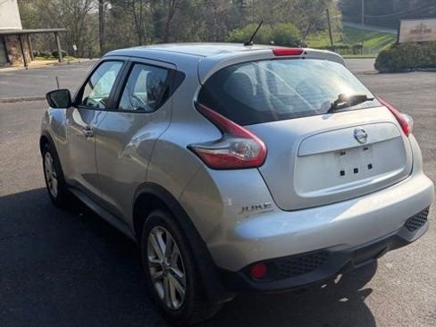 Used 2016 Nissan Juke S image 10