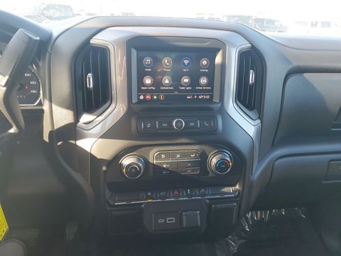 Used 2021 Chevrolet Silverado 1500 Custom w/ Safety Confidence Package image 8