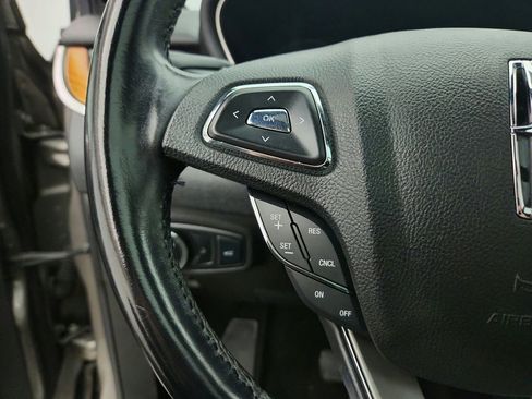 Used 2016 Lincoln MKC Reserve image 36