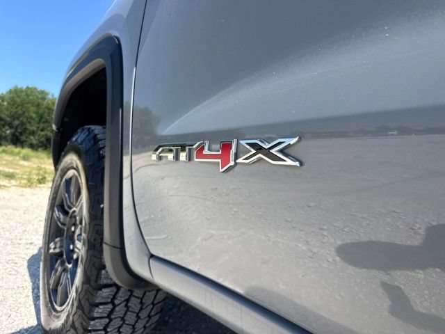 Used 2024 GMC Sierra 1500 AT4X AWD/4WD image 11