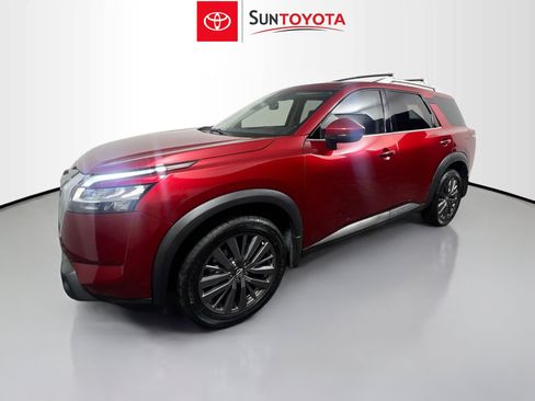 Used 2022 Nissan Pathfinder SL w/ SL Premium Package image 9