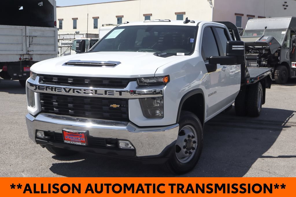Used 2022 Chevrolet Silverado 3500 LT w/ Convenience Package AWD/4WD image 4
