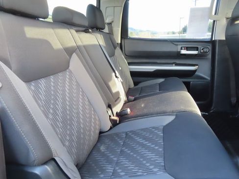 Used 2018 Toyota Tundra SR5 image 29