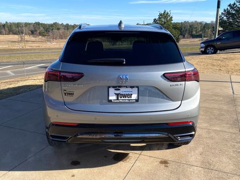 Used 2025 Buick Envision Sport Touring image 5