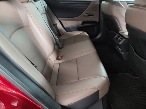 Certified 2025 Lexus ES 350 w/ Premium Package image 21