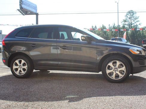 Used 2013 Volvo XC60 3.2 image 11