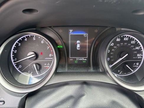 Used 2024 Toyota Camry SE w/ Convenience Package image 7