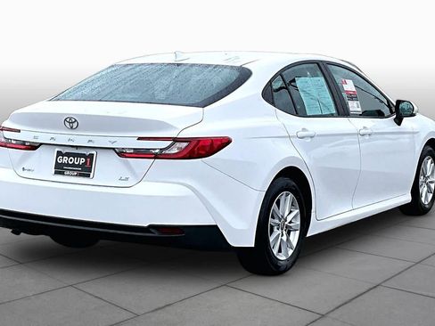 Used 2025 Toyota Camry LE FWD image 12