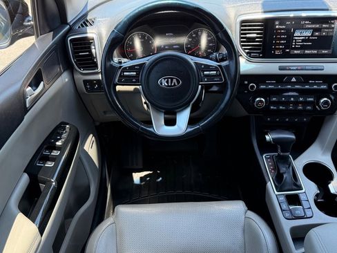 Used 2020 Kia Sportage EX w/ Option Group 15 AWD/4WD image 16