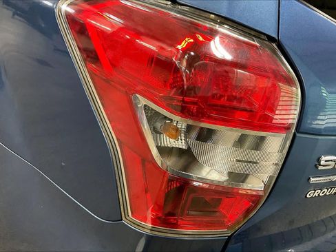 Used 2015 Subaru Forester 2.5i Limited AWD/4WD image 29