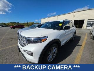 Used 2023 Ford Explorer Limited w/ Limited Technology Package AWD/4WD image 3