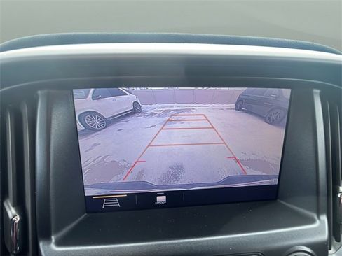 Used 2022 GMC Canyon AT4 image 29