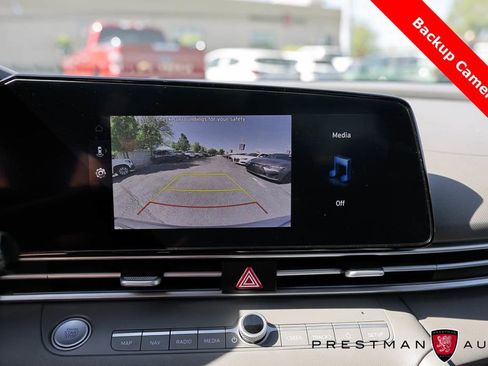 Used 2024 Hyundai Elantra SEL FWD image 5