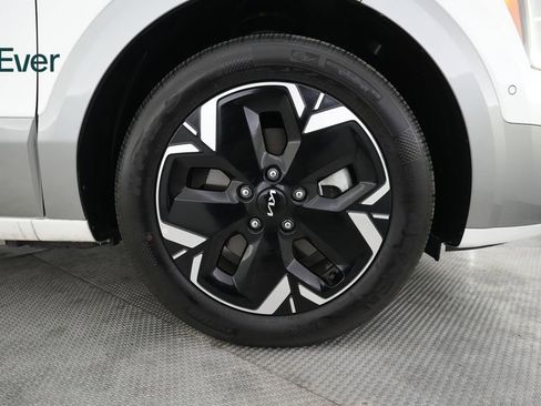 Used 2023 Kia Niro Wave FWD image 20