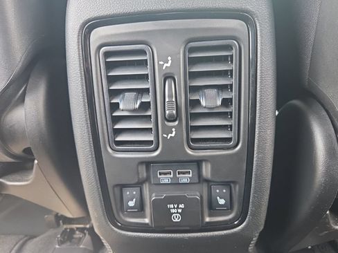 Used 2021 Dodge Durango R/T w/ Blacktop Package AWD/4WD image 28