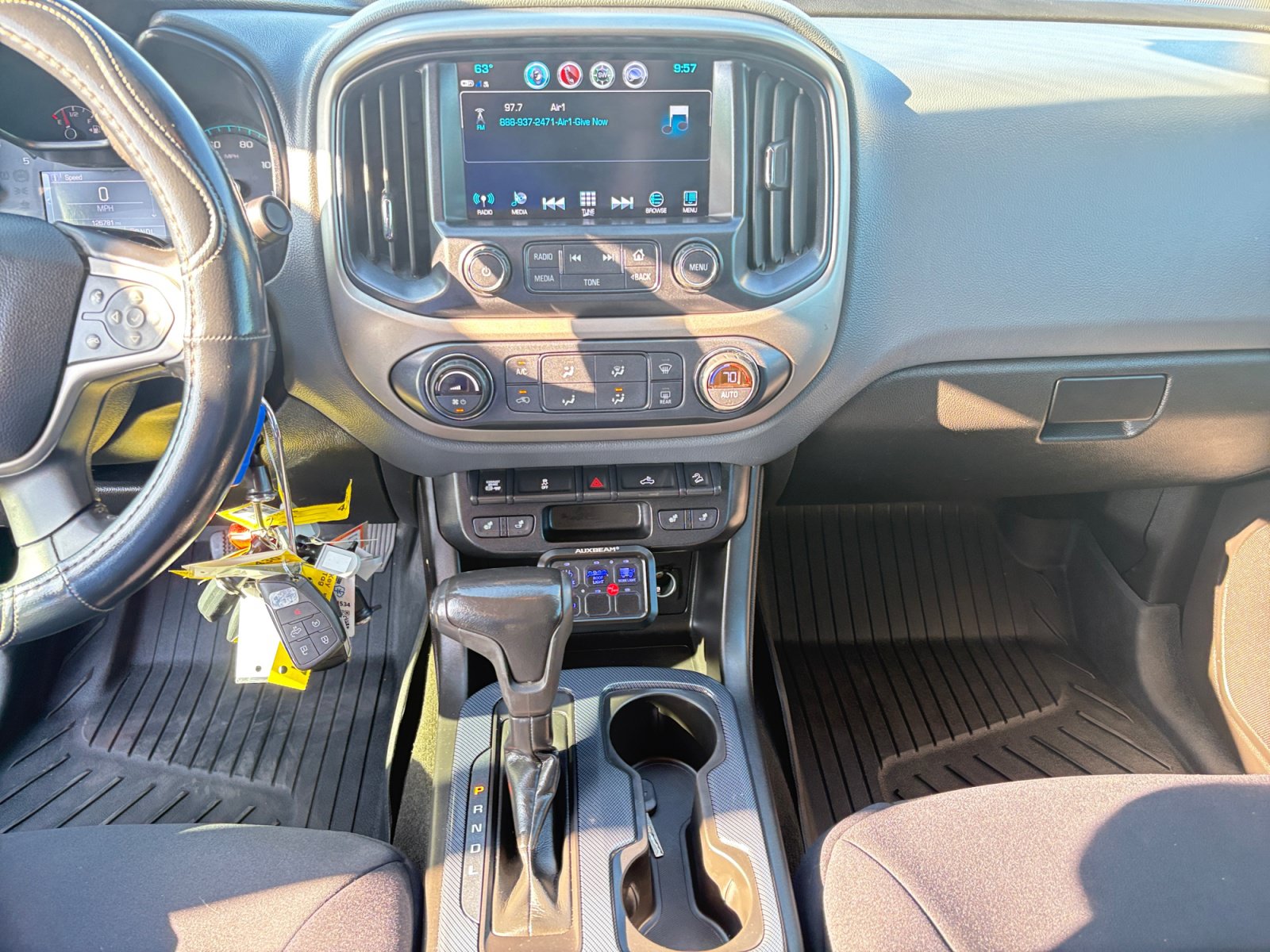 Used 2017 Chevrolet Colorado Z71 AWD/4WD image 18