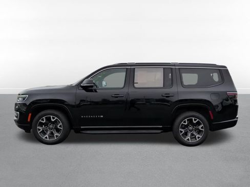 Used 2023 Jeep Wagoneer Series III w/ Preferred Equipment Group AWD/4WD image 9