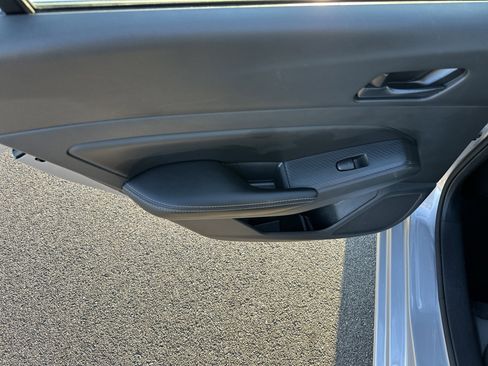 Used 2024 Nissan Altima 2.5 SV image 22