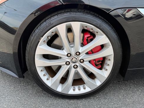 Used 2014 Jaguar F-TYPE S image 25