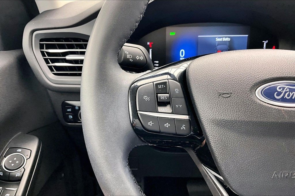 Certified 2023 Ford Escape SE FWD image 18