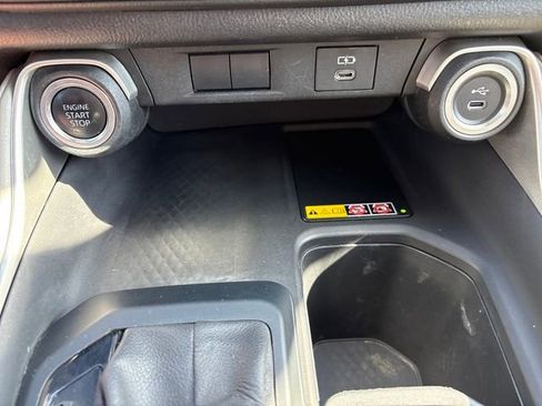 Used 2024 Toyota Grand Highlander XLE image 22