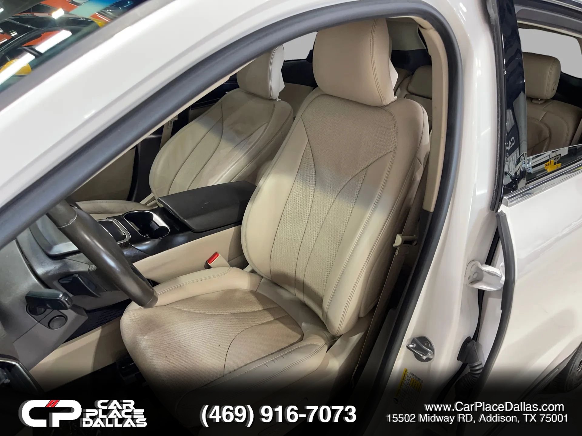 Used 2019 Lincoln Nautilus Reserve FWD image 18