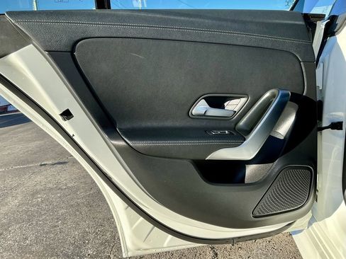 Used 2020 Mercedes-Benz CLA 250 image 28