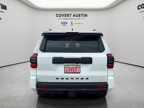 Used 2025 Toyota 4Runner SR5 RWD image 4