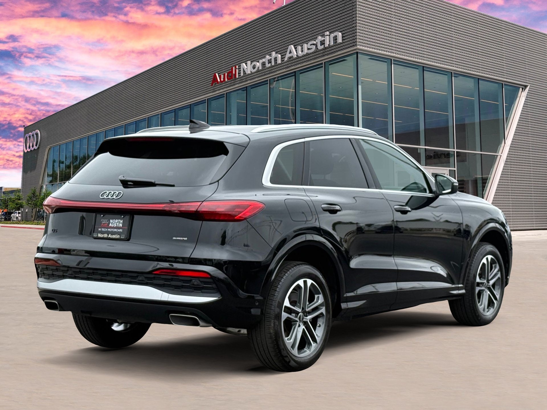 Certified 2025 Audi Q5 Premium w/ Convenience Package AWD/4WD image 9
