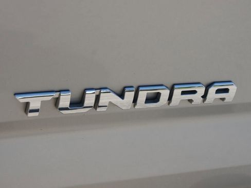 Used 2023 Toyota Tundra Limited w/ Power Package AWD/4WD image 19