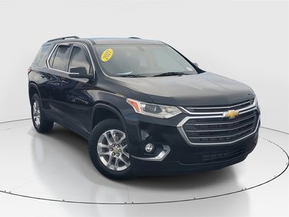 Used 2021 Chevrolet Traverse LT