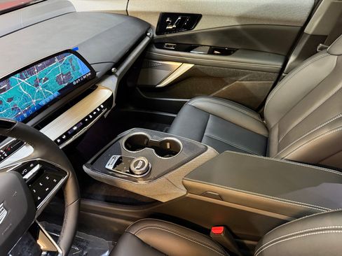 New 2026 Cadillac Optiq Sport 1 RWD image 38