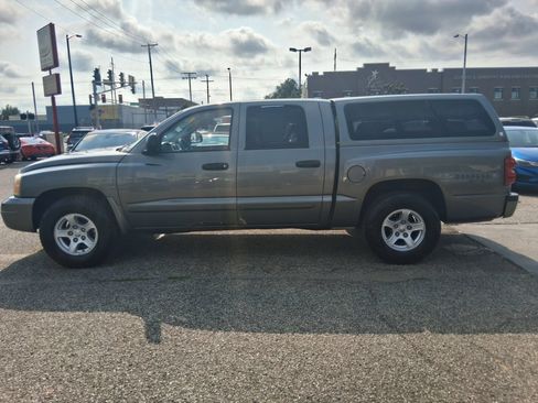 Used 2005 Dodge Dakota SLT AWD/4WD image 3