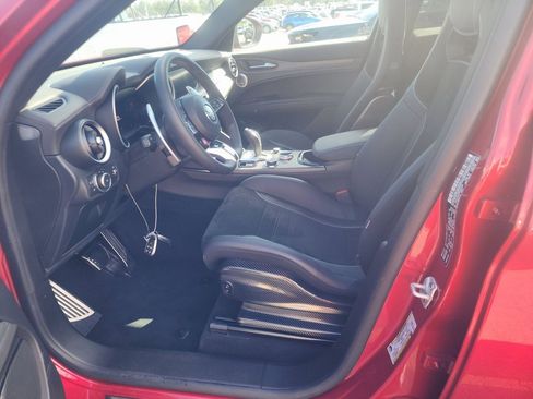 Used 2024 Alfa Romeo Stelvio Quadrifoglio w/ Active Assist Plus Package image 7
