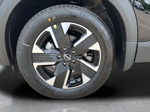 New 2026 Nissan Kicks SV w/ Cold Weather Package AWD/4WD image 24